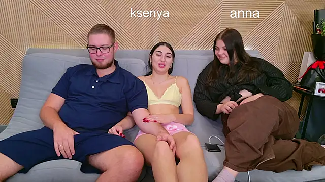 Ksenny online show from 10.24.25