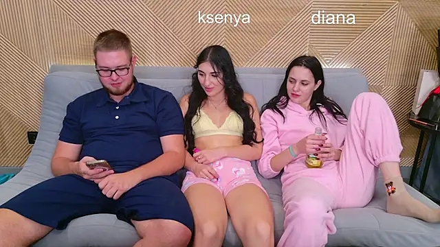 Ksenny online show from 10.25.25