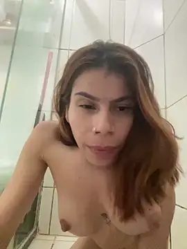 Snapshot of KyKa02 chatting on 03.08.25 KyKa02 online show from 03.08.25