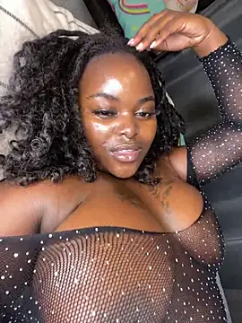 Honeycoco0211 online show from 03.08.25