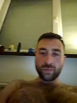 Snapshot of TIGERRR86 chatting on 12.13.24 TIGERRR86 online show from 12.13.24