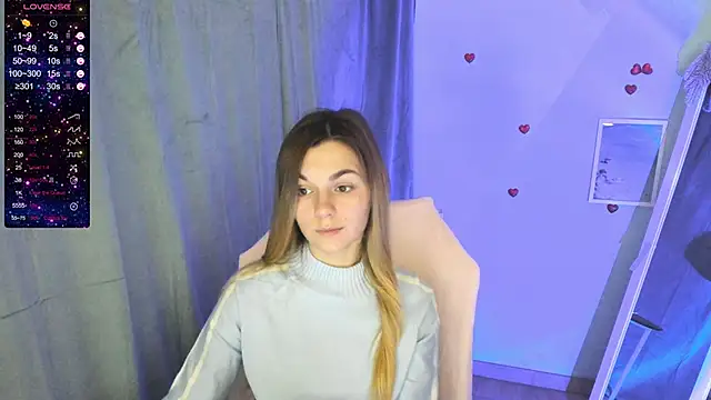 Snapshot of Sweet_me_ chatting on 12.17.24 Sweet me online show from 12.17.24