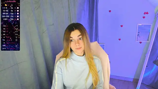 Snapshot of Sweet_me_ chatting on 12.20.24 Sweet me online show from 12.20.24