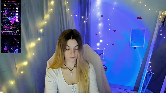 Snapshot of Sweet_me_ chatting on 01.20.25 Sweet me online show from 01.20.25