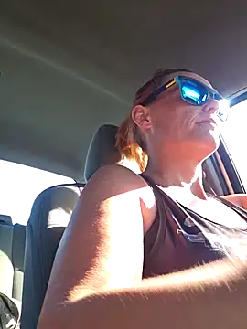 Snapshot of Dixiefaye_Pika chatting on 03.12.25 Dixiefaye Pika online show from 03.12.25