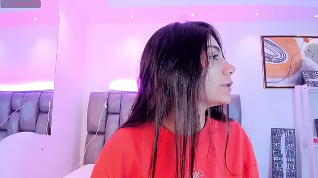 Snapshot of martina_mancini chatting on 10.21.25 martina mancini online show from 10.21.25