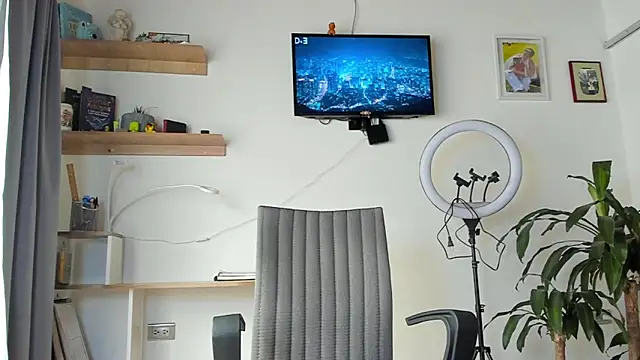 manucute 23  online show from 11.06.25