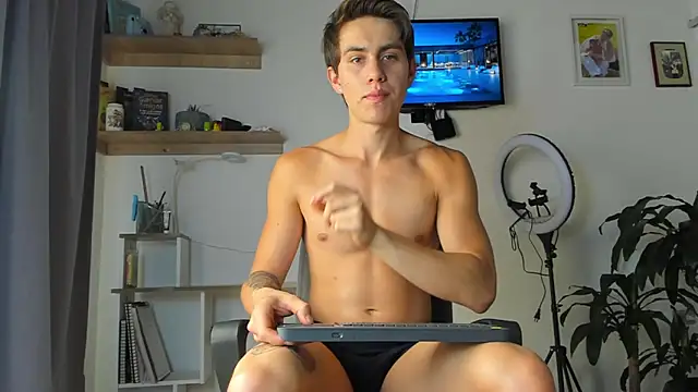 manucute 23  online show from 11.26.25