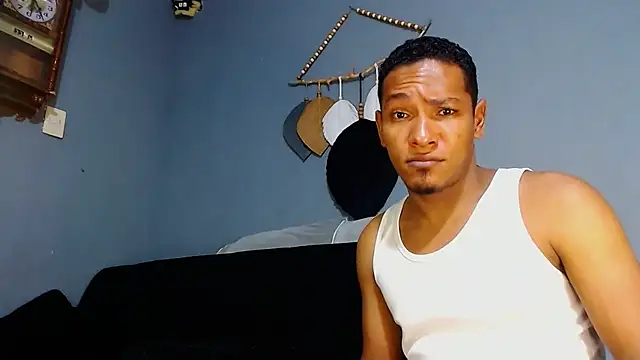 Grandeygruesa1 online show from 03.13.25