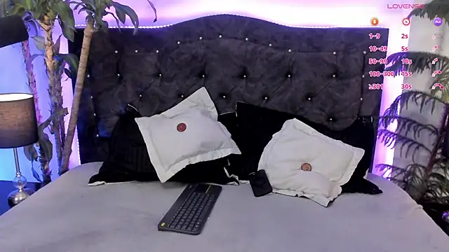 candy canne   online show from 01.11.25