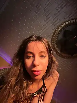 Snapshot of ORLA86 chatting on 11.16.25 ORLA86 online show from 11.16.25