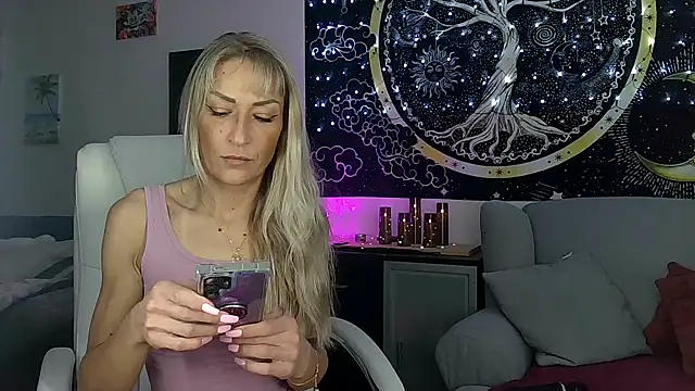 SexxyLiviaa online show from 01.24.25