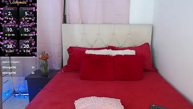 samantha-rose2 online show from 03.20.25