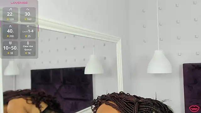 BrianaHazel online show from 10.24.25