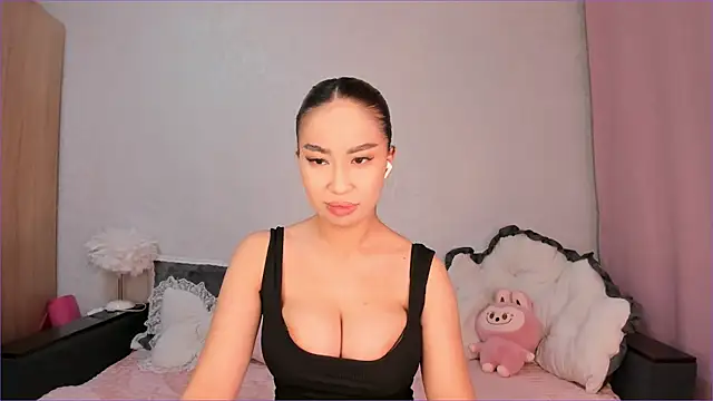 Snapshot of Long_is1and chatting on 09.11.25 Long is1and online show from 09.11.25