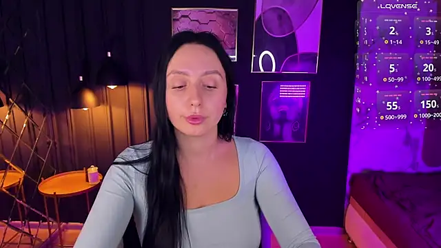 Snapshot of Christy_Calypso chatting on 12.24.24 Christy Calypso online show from 12.24.24