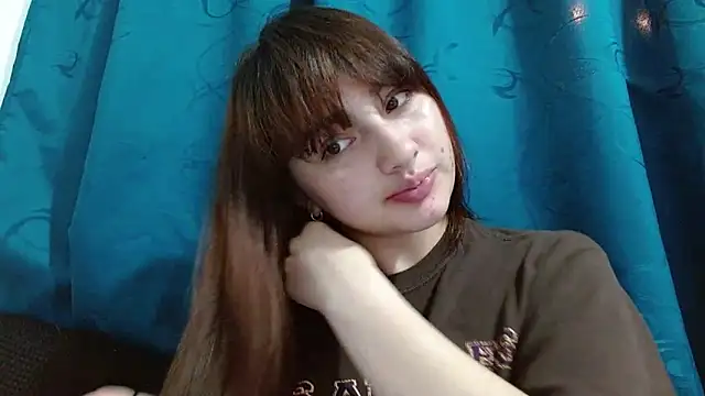 Snapshot of Damian_n_Maya chatting on 02.21.25 Damian n Maya online show from 02.21.25