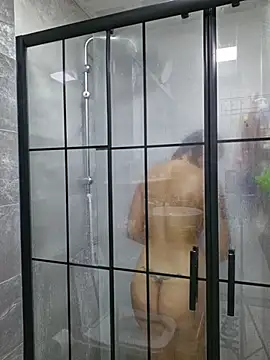 Snapshot of Esmertarcinim chatting on 11.02.25 Esmertarcinim online show from 11.02.25