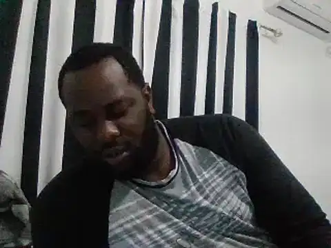 Snapshot of Bighood_T chatting on 12.06.24 Bighood T online show from 12.06.24