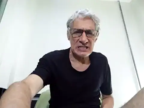 BIGUNCUTHARDCOCK online show from 03.17.25