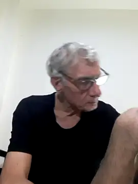 BIGUNCUTHARDCOCK online show from 03.19.25