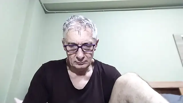 BIGUNCUTHARDCOCK online show from 10.10.25