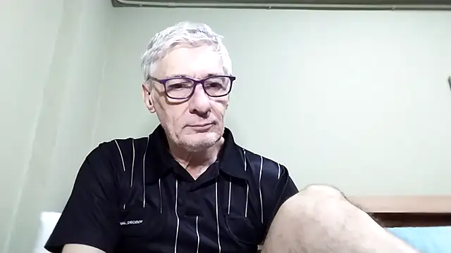 BIGUNCUTHARDCOCK online show from 11.20.25