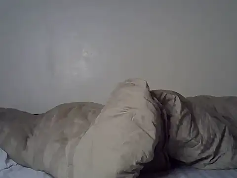 Giannah01 online show from 11.10.25