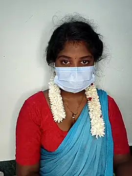 Snapshot of tamilachi4u chatting on 03.15.25 tamilachi4u online show from 03.15.25