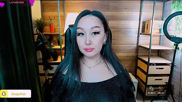 Snapshot of Julianna_Jami chatting on 02.08.25 Julianna Jami online show from 02.08.25