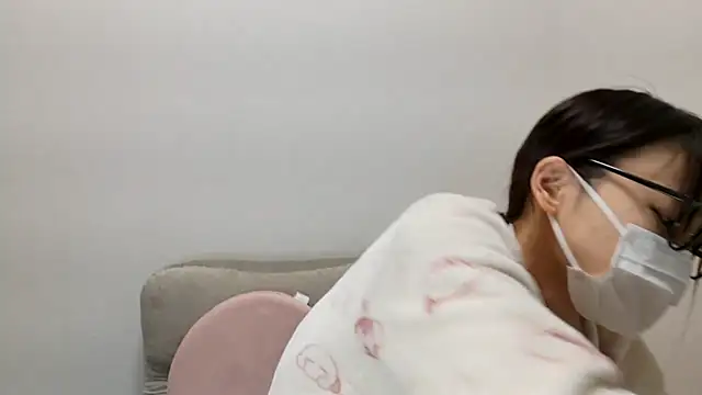 Snapshot of hi---chan- chatting on 01.30.25 hi---chan- online show from 01.30.25