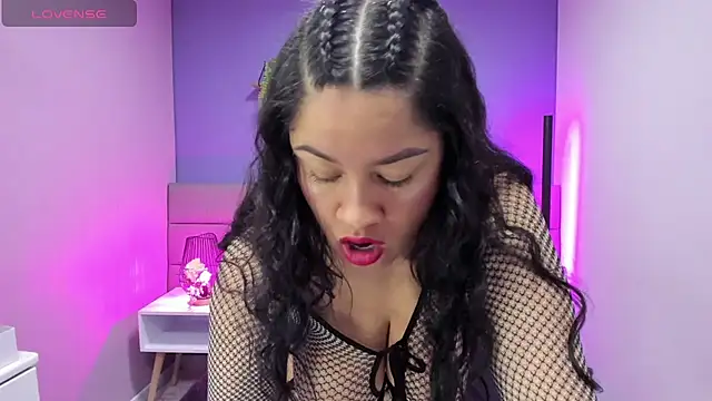 Alicebrooks  online show from 12.30.24