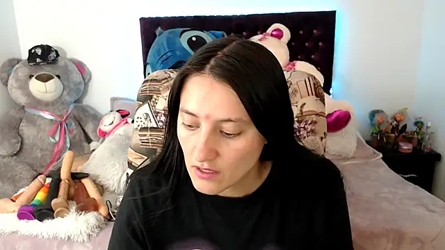 Lorenahot 06 online show from 12.05.25