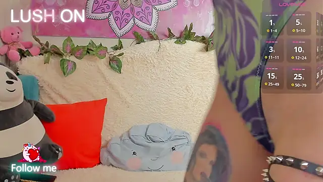 Snapshot of Ann_EX_Mooni chatting on 12.03.24 Ann EX Mooni online show from 12.03.24