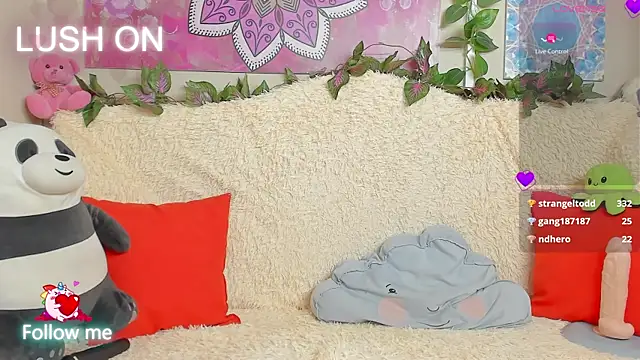 Snapshot of Ann_EX_Mooni chatting on 03.05.25 Ann EX Mooni online show from 03.05.25