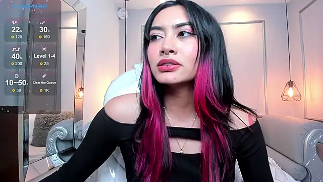 AzuraKindong online show from 01.20.25