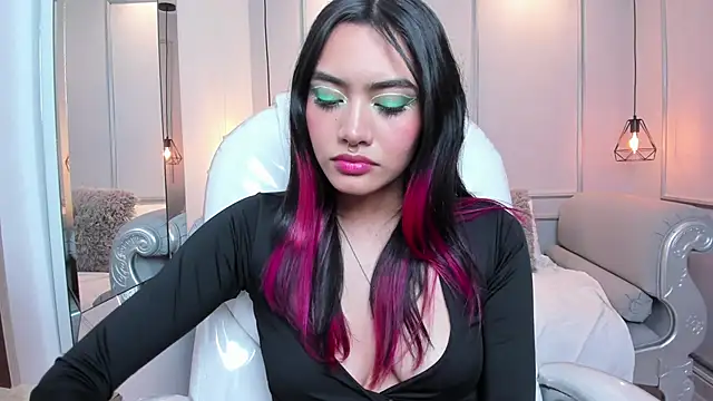 AzuraKindong online show from 03.17.25