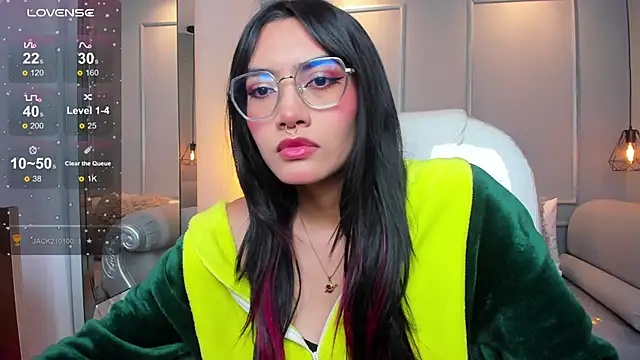 AzuraKindong online show from 11.14.25