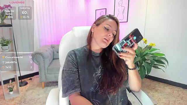 Aida adams online show from 02.26.25