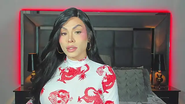 Snapshot of Emmilysantibanez chatting on 12.10.24 Emmilysantibanez online show from 12.10.24