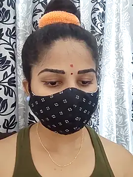 Snapshot of Angleannie chatting on 09.14.25 Angleannie online show from 09.14.25