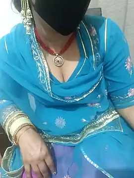 Nandani-rathore007 online show from 03.08.25