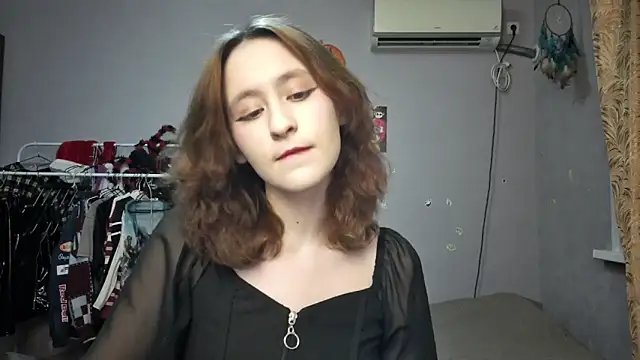 Snapshot of JoannaTompson chatting on 02.18.25 JoannaTompson online show from 02.18.25