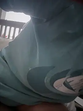 Snapshot of SEXY-ZENA chatting on 02.27.25 SEXY-ZENA online show from 02.27.25