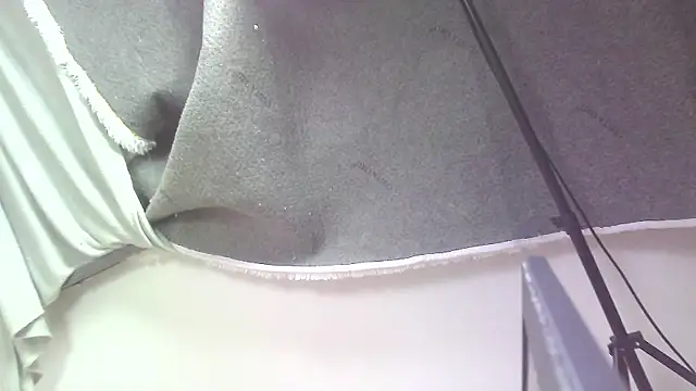 Snapshot of carolinesampaio chatting on 01.03.25 carolinesampaio online show from 01.03.25