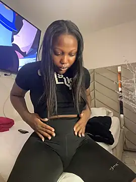 Snapshot of kellya_ chatting on 01.26.25 kellya online show from 01.26.25