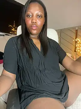 Snapshot of kellya_ chatting on 02.06.25 kellya online show from 02.06.25