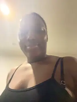 Snapshot of kellya_ chatting on 02.23.25 kellya online show from 02.23.25