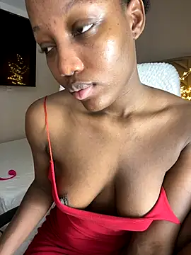 Snapshot of kellya_ chatting on 11.13.25 kellya online show from 11.13.25