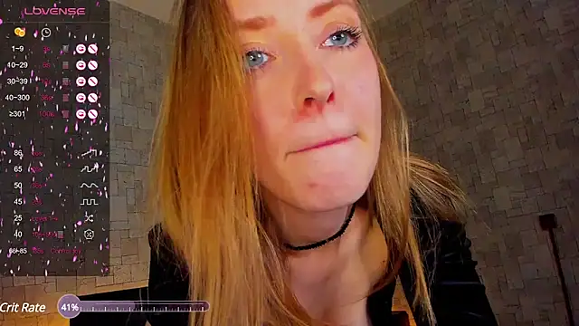 Snapshot of abra666cadabra chatting on 01.06.25 abra666cadabra online show from 01.06.25